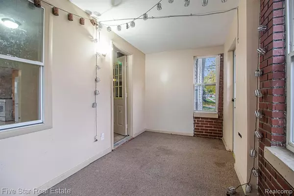 Monroe, MI 48161,423 W 7th Street