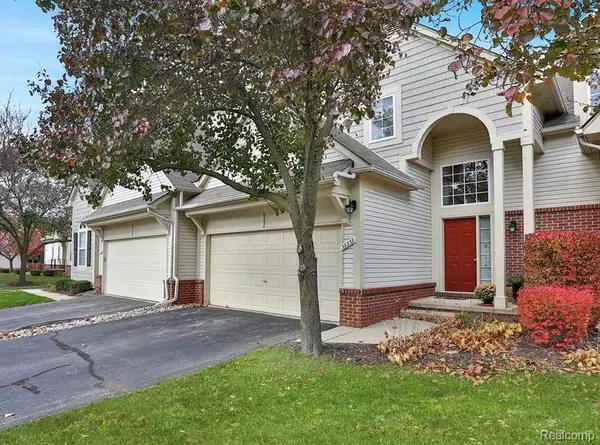 38238 Remington Park, Farmington Hills, Farmington Hills, MI 48331