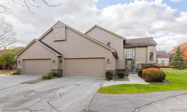 37660 N Laurel Park Drive, Livonia, MI 48152