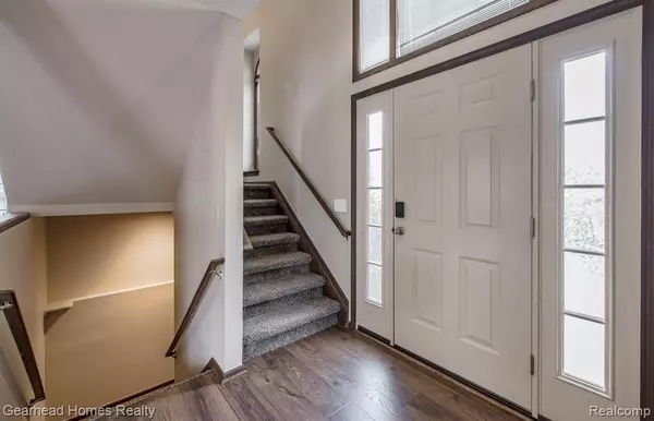 Livonia, MI 48152,37660 N Laurel Park Drive