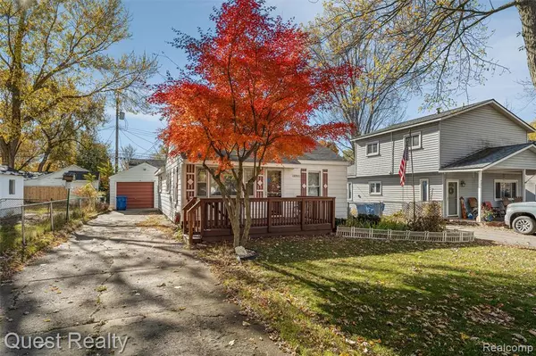 Waterford, MI 48328,4041 Chenlot Lane