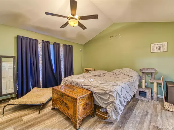 Flat Rock, MI 48134,30246 Cherry Blossom Lane