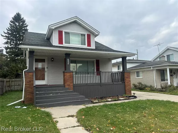 Center Line, MI 48015,8054 Potomac