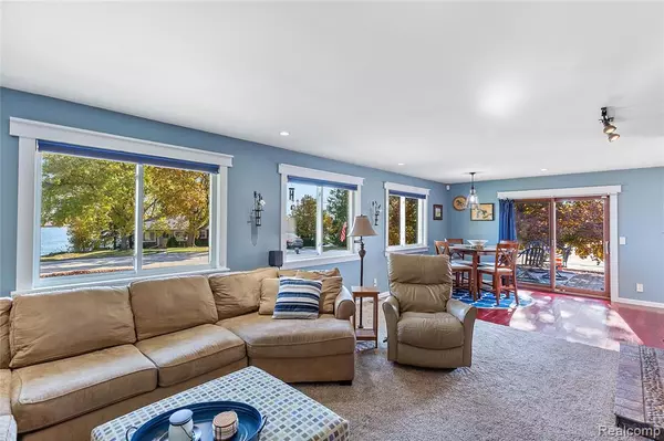 Marysville, MI 48040,2798 River Road