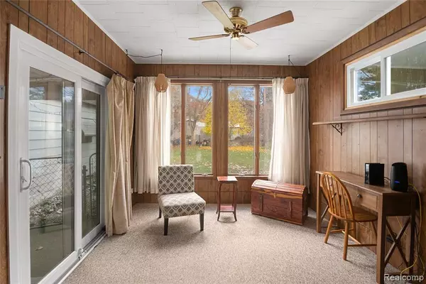 Fenton, MI 48430,830 Westwood Drive