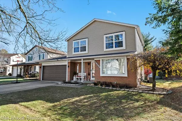 Plymouth, MI 48170,10496 Chestnut Court