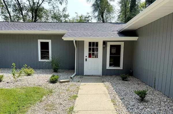 Marshall, MI 49068,19890 16 Mile Road