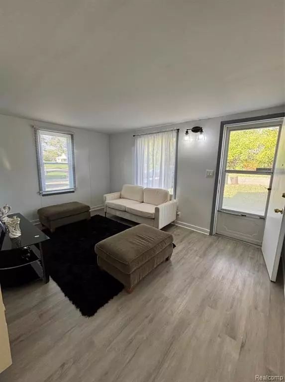 Flint, MI 48532,3321 Hogarth