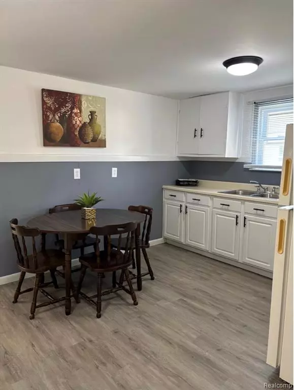 Flint, MI 48532,3321 Hogarth