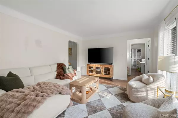 Allen Park, MI 48101,15570 Angelique Avenue