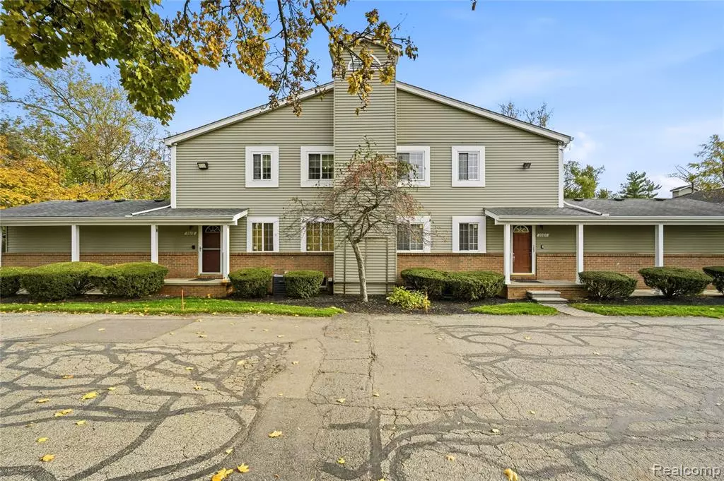 West Bloomfield, MI 48324,2084 Woodrow Wilson Boulevard