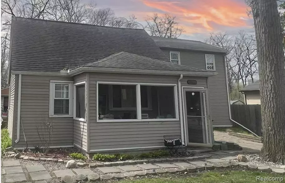 7550 Wilkie Street, Taylor, MI 48180