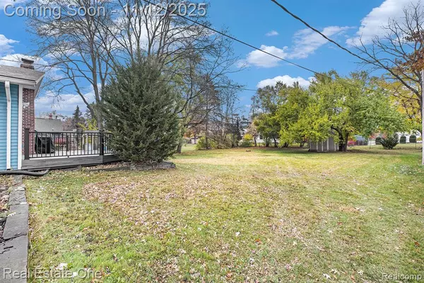 Shelby Twp, MI 48316,51376 Shelby Road