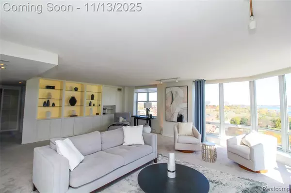 Detroit, MI 48207,250 S E Harbortown Drive