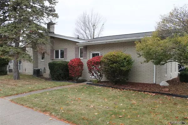 Trenton, MI 48183,4986 Jackson Street