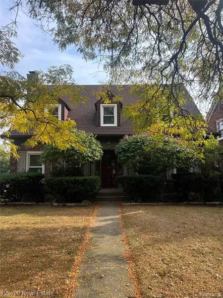 16210 Ashton Avenue, Detroit, MI 48219