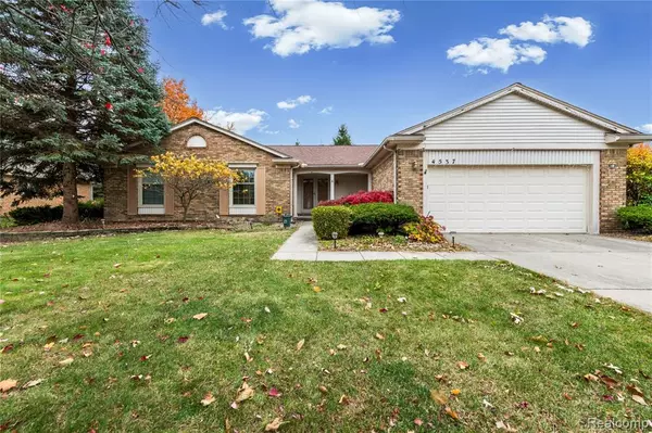 4537 Whisper Way Drive, Troy, MI 48098