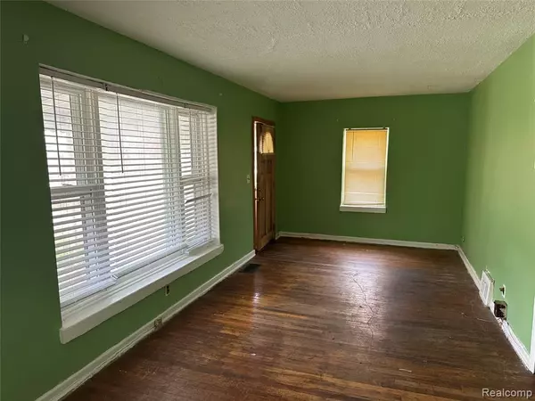 Westland, MI 48186,29114 Richard Street