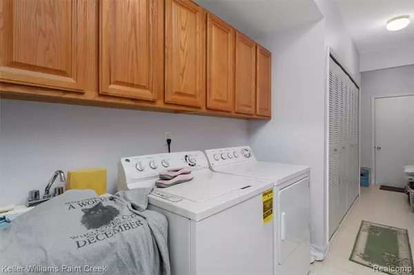 Macomb, MI 48044,16446 Dominion Drive