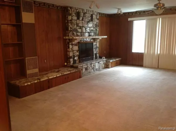 Farmington Hills, MI 48336,23460 N Stockton Avenue