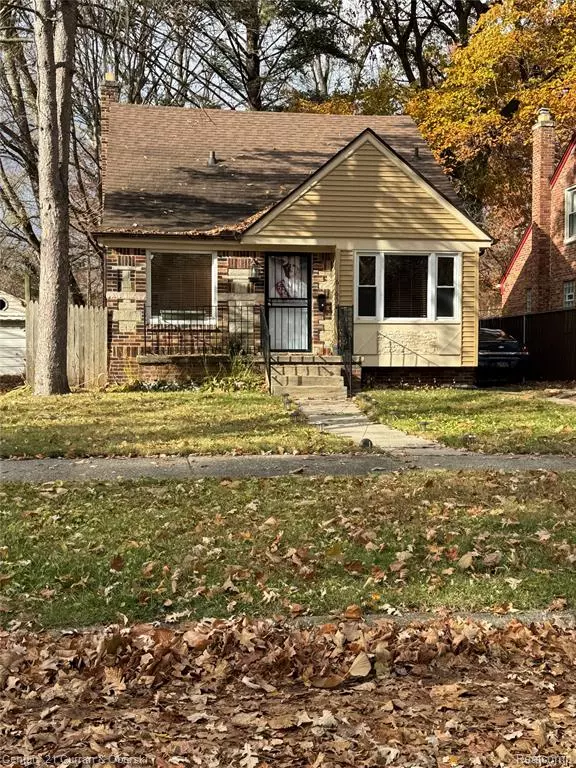 Detroit, MI 48219,16165 W Parkway Street