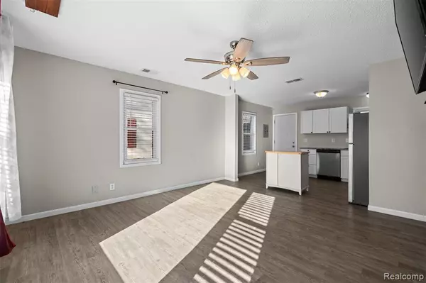 Westland, MI 48186,35740 Glen Street