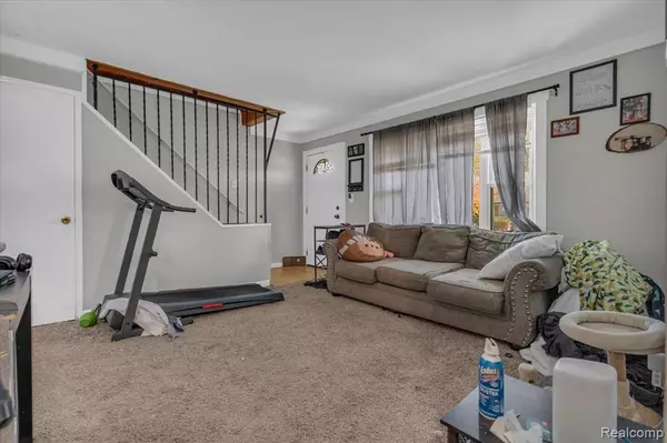 Warren, MI 48089,24505 Berry Avenue