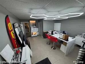 Clinton Twp, MI 48038,44884 HEYDENREICH Road