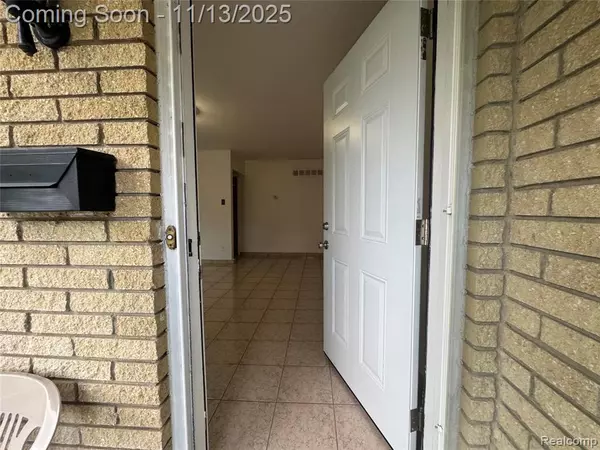 Sterling Heights, MI 48312,35055 Eden Park Drive