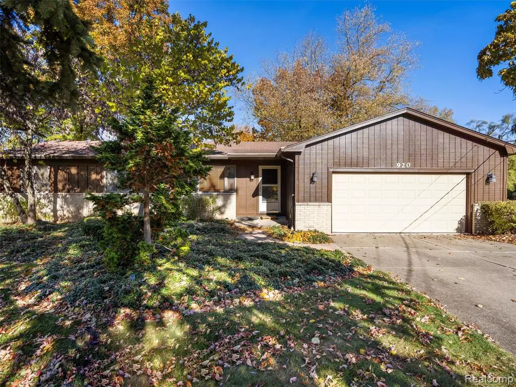 Rochester Hills, MI 48307,920 Grace Avenue