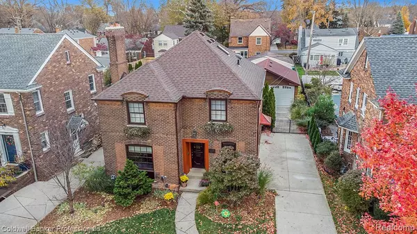 Grosse Pointe Park, MI 48230,1358 Harvard Road