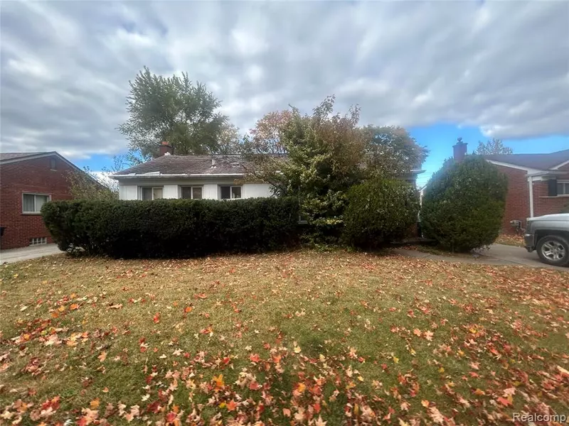 28852 Westfield Street, Livonia, MI 48150