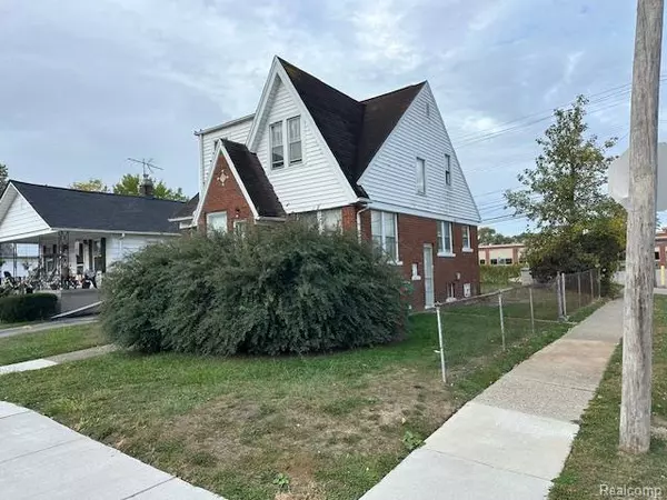 Eastpointe, MI 48021,21975 Beechwood Avenue