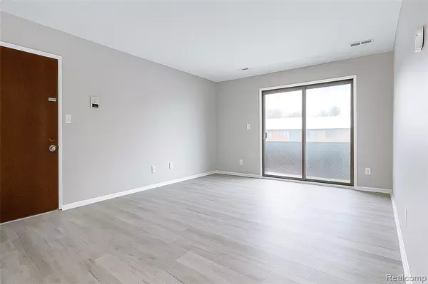 Westland, MI,7590 MANOR Circle