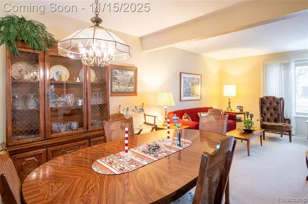 Sterling Heights, MI 48312,35692 Electra Drive