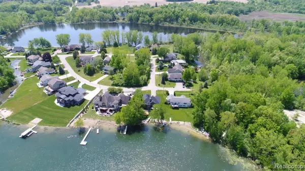 Lapeer, MI 48446,Lot 40 HERON Drive