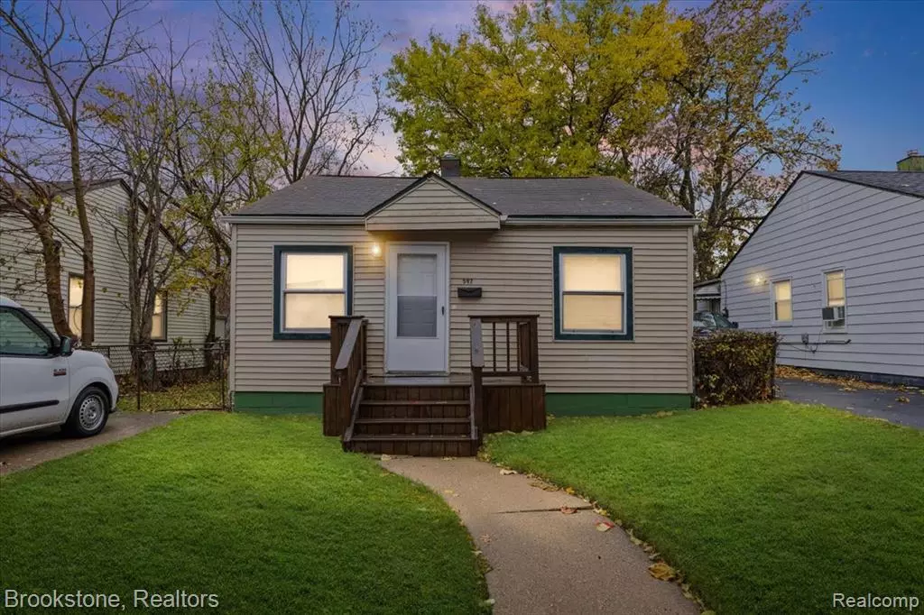 Pontiac, MI 48341,587 Nevada Avenue