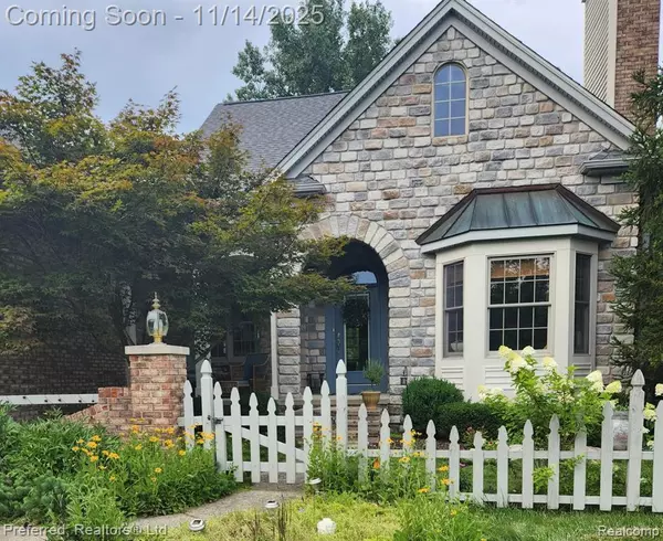 Canton, MI 48187,7424 Stonebrook Drive