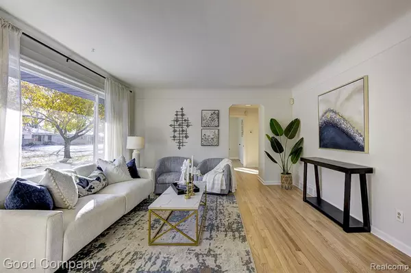 Oak Park, MI 48237,24231 Ridgedale Street