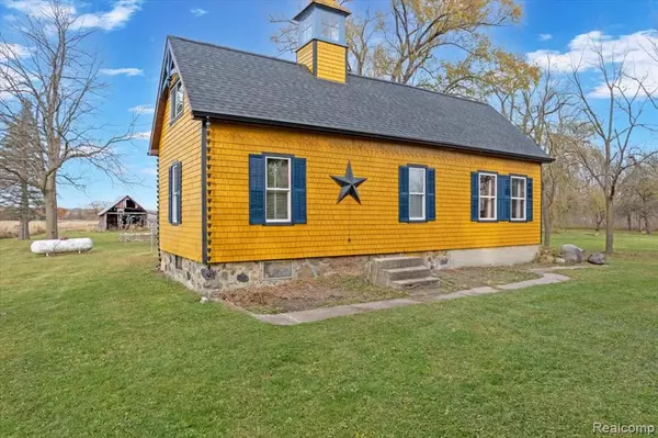 Imlay City, MI 48444,8839 Petz Road