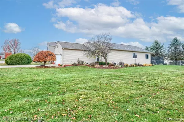 Davison, MI 48423,9475 Sandy Hollow Lane