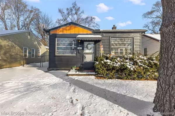 1481 E Harry Avenue, Hazel Park, MI 48030