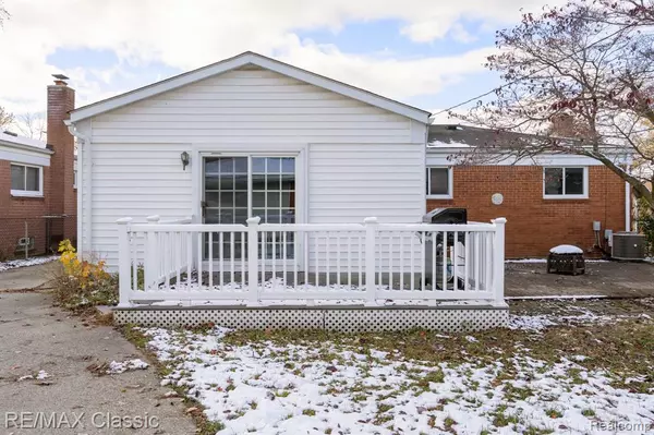 Warren, MI 48092,28460 Patricia Avenue