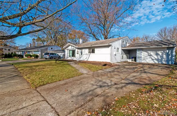 20355 Caniff Street, Clinton Twp, MI 48035