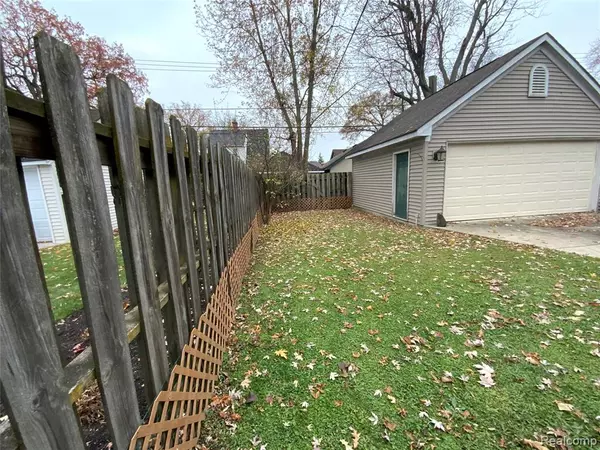 Ferndale, MI 48220,366 E Marshall Street