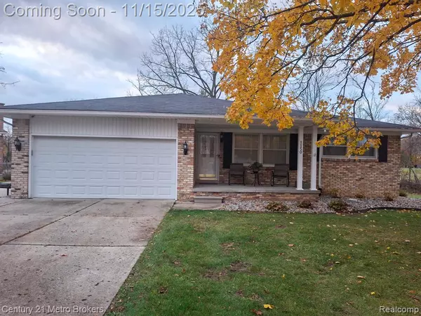 1150 Stonehenge Road, Flint, MI 48532