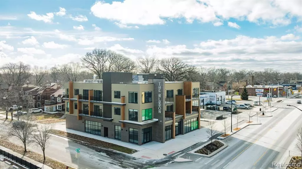 16530 Warren Avenue, Detroit, MI 48224