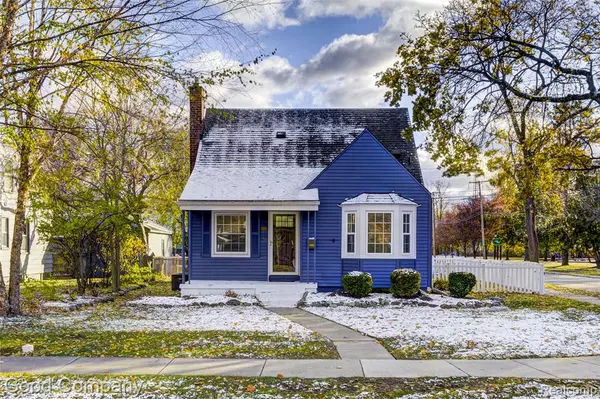 1027 Orchard Grove Drive, Royal Oak, MI 48067