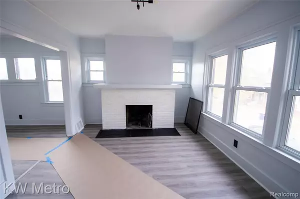 Detroit, MI 48214,3485 Parker Street