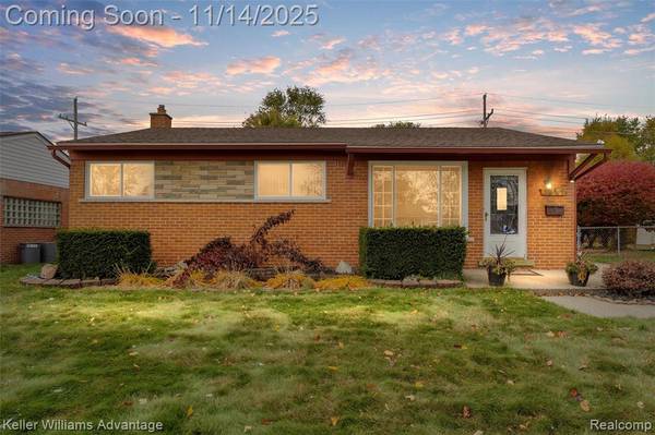 6927 Apache Trail, Westland, MI